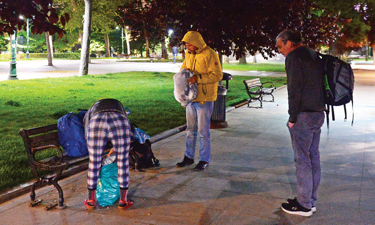 İstanbula 3 gün 3 gece en şanssızların, evsizlerin dünyasından baktık... Sokakta üç gece bana ne öğretti