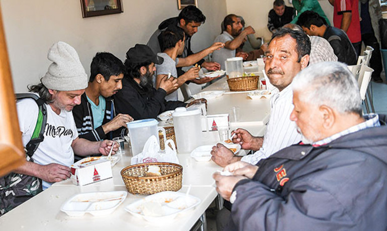 İstanbula 3 gün 3 gece en şanssızların, evsizlerin dünyasından baktık... Sokakta üç gece bana ne öğretti