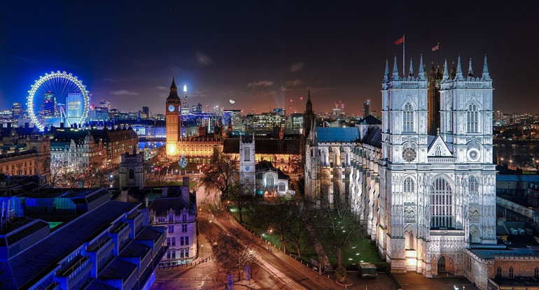 Kızlar Londra’yı bana sorun