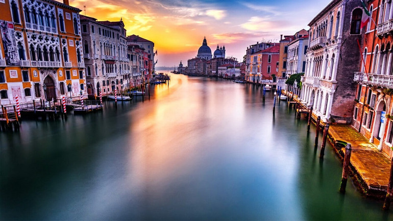Denizle her daim aşk tazeleyen şehir Venedik