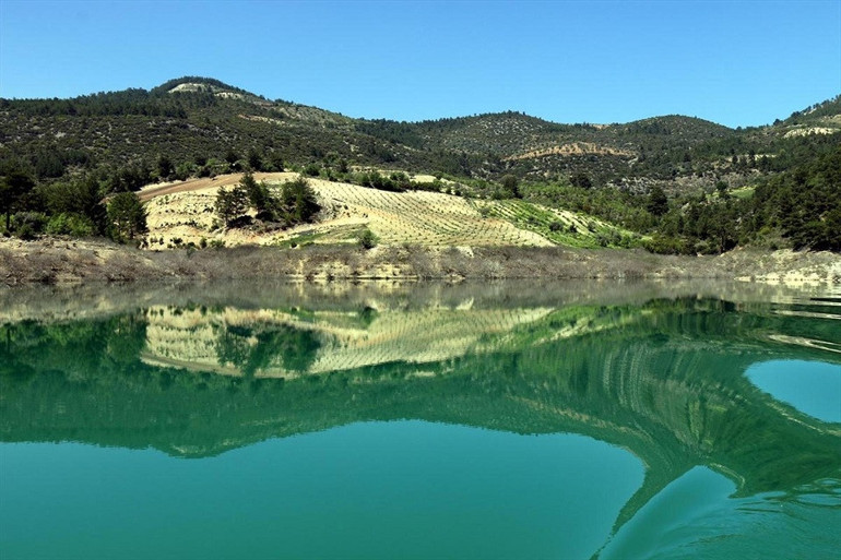Arapapıştı kanyonunda 2500 yıllık anıt mezar