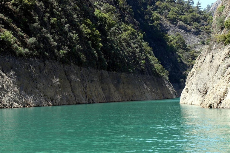 Arapapıştı kanyonunda 2500 yıllık anıt mezar