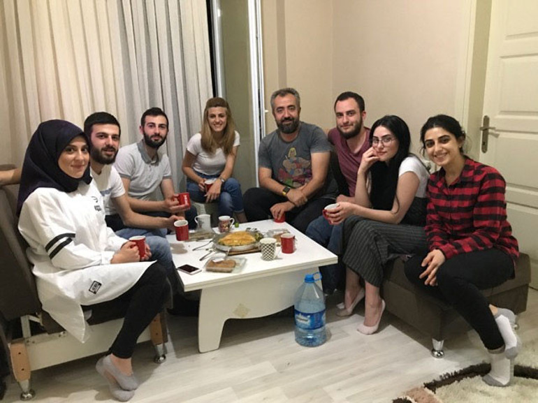 Yemek Birleştirir