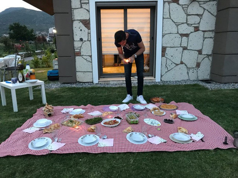 Yemek Birleştirir