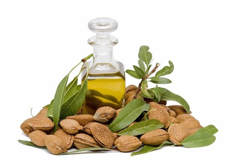 Yazın saçlarınızın kurumasını engelleyecek 4 doğal bakım