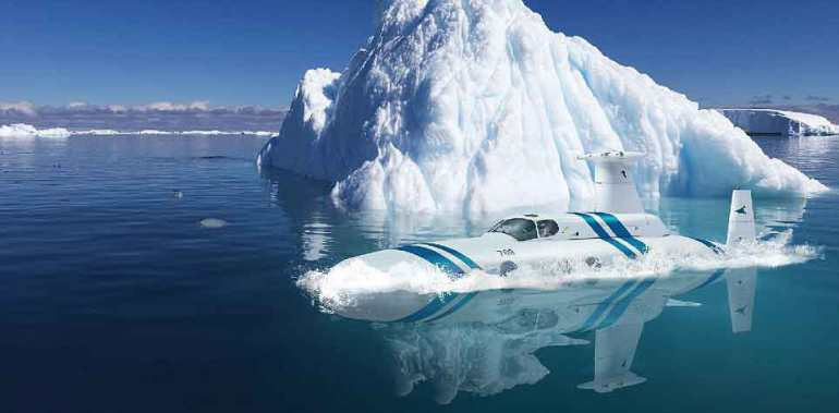 Lüksü su altına indiren denizaltı