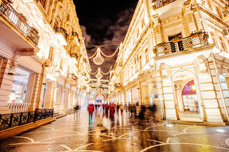 Azerbaycana gitmek için 15 neden