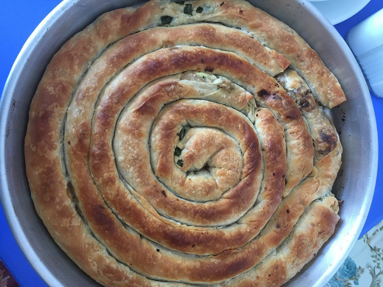 Kuzey Ege’de sıcakları unutturan lezzetler