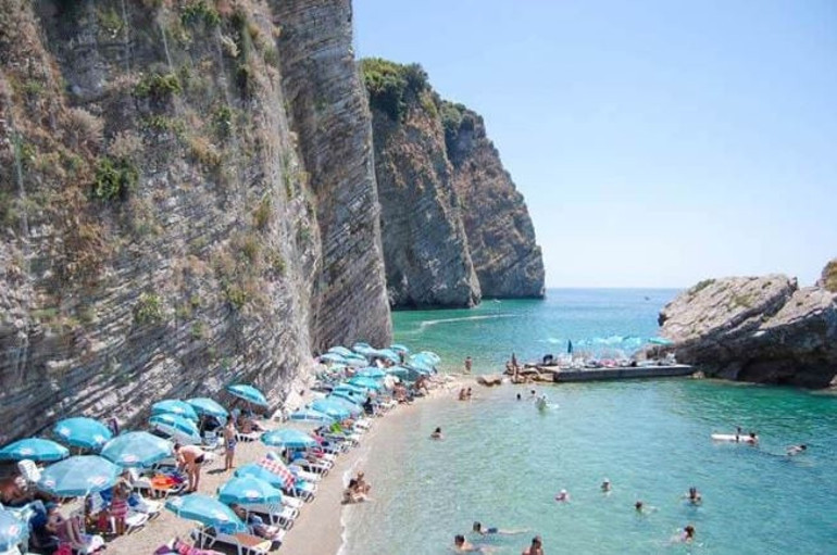 Hem vizesiz hem yakın: Budva
