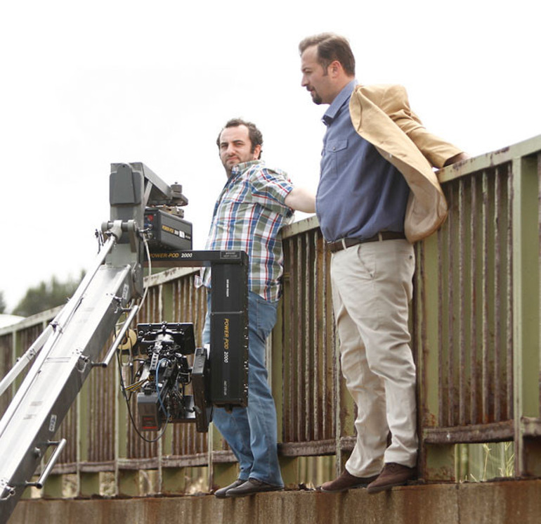 Cem Gelinoğlu  köprüye çıktı