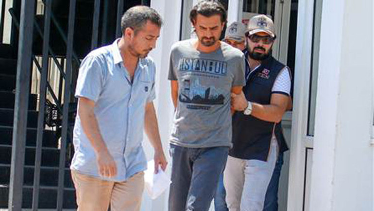 Tanınmamak için her şeyini değiştirmiş FETÖcü yarbayın oyunu...