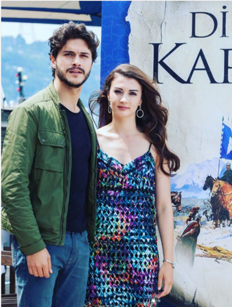 Bir set aşkı daha