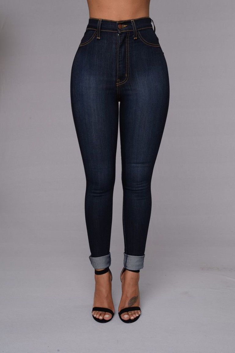 Bacak boyunuzu daha uzun gösteren kıyafetler