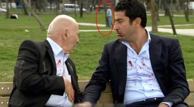 Ezeldeki hata yıllar sonra ortaya çıktı Görenler kahkahaya boğuldu