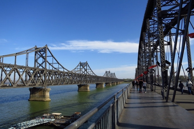 İşte Trump’ın Kuzey Koreye karşı olası bir nükleer saldırıda dahi ‘yıkamayacağı’ köprü