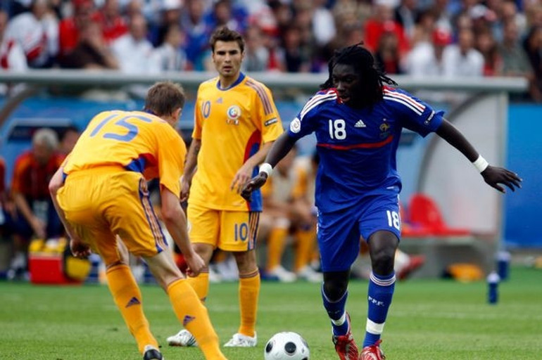 Gomis mesajı gönderdi Beni de gör...