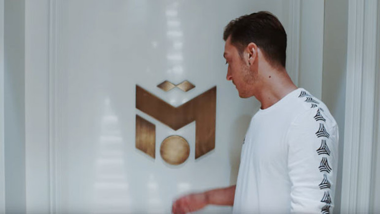 Mesut, 3. Selim’le Fatih’i karıştırdı