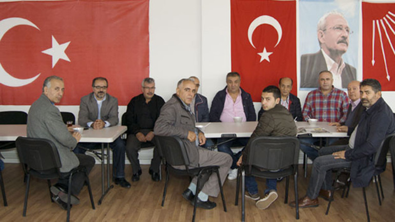 CHP Birliği Londrada aşure paylaştı