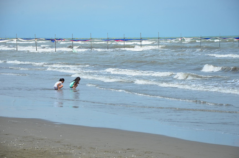 Hazar kıyısında uyumak: İran