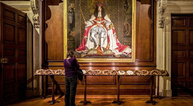 Hayaletli Saray’a turistler akın ediyor
