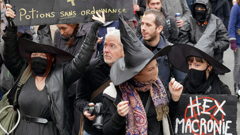 Macron’un ‘liberal reformları’ 170 noktada protesto edildi