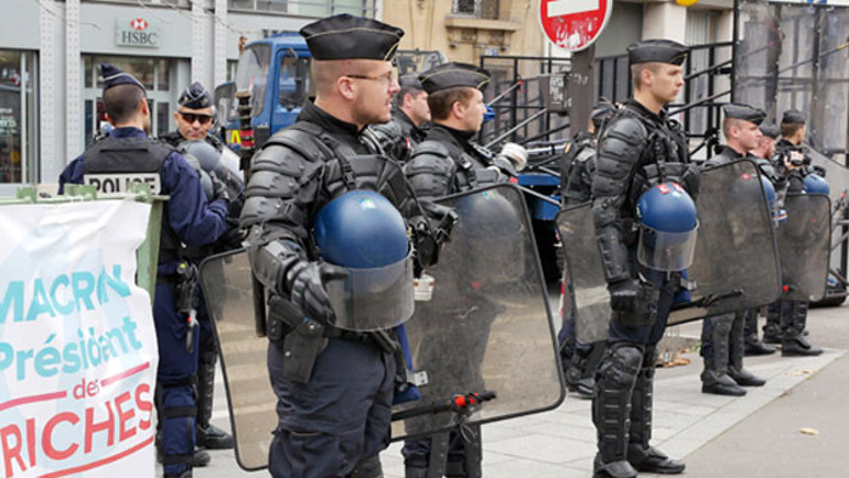Macron’un ‘liberal reformları’ 170 noktada protesto edildi