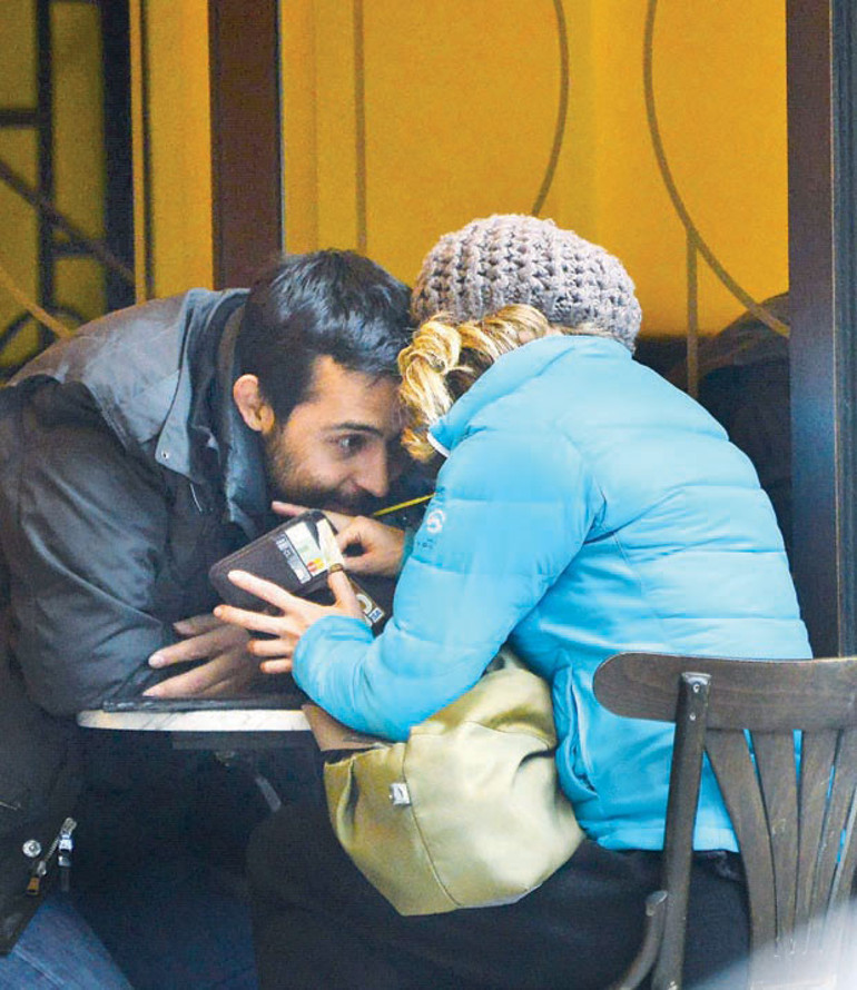 Macron’un yaş farkı da haber değil o zaman