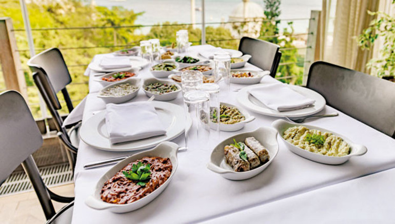 Beş yıl geçmiş aradan...