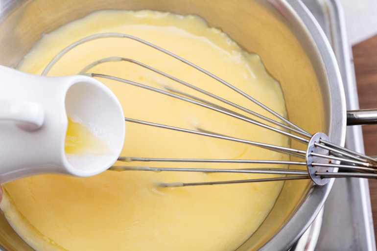 Beşamel, veloute, espanyol... Yemek yapan herkesin bilmesi gereken 5 temel sos