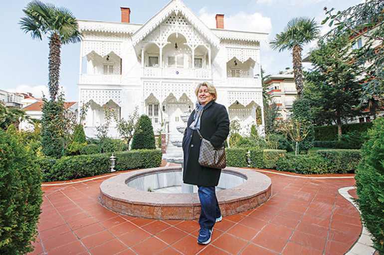 Eminönünden 81e bindik: Ayastefanos havası