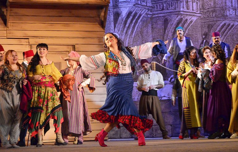 Muş’ta 68 Yıl Sonra Opera Gösterisi
