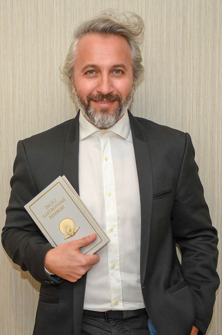 Hürriyet yazarları İncili Gastronomi Rehberi için ne diyor