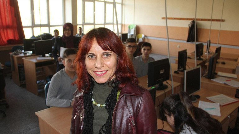 Mezun oldukları okulda öğretmenlik yapıyorlar