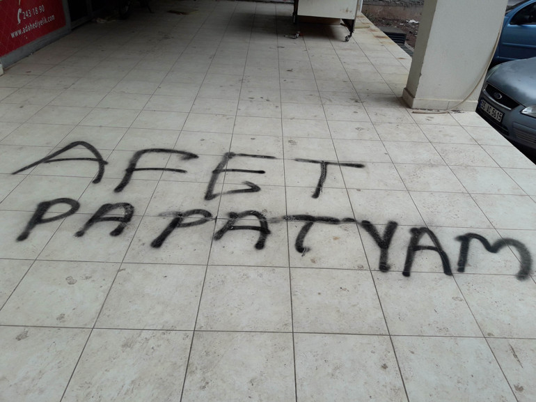 Her yere bunu yazdı, esnaf isyan etti: O affetse millet affetmez