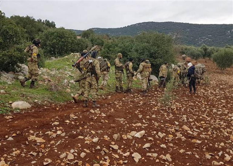 Afrinde son dakika... Peş peşe ateşlendi