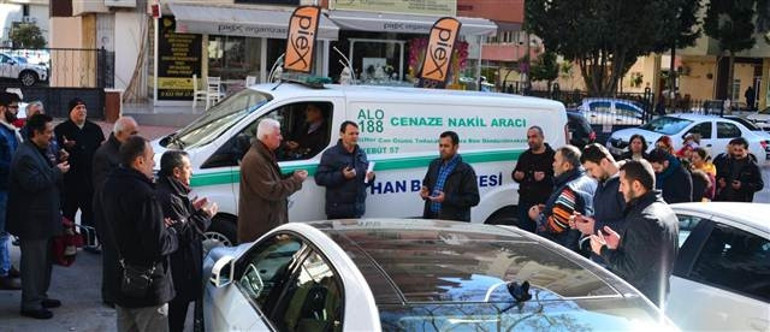 Aysun Kayacı’nın babası olduğu iddia edilmişti... Selahattin Altınöz toprağa verildi