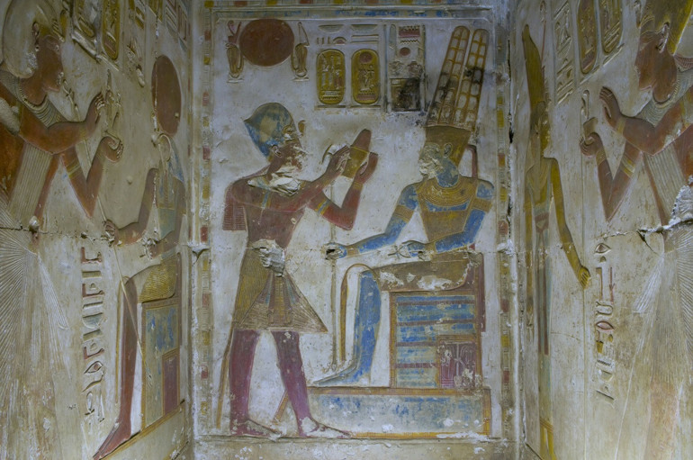 Yol uzun, hava sıcak, can tatlı, hayat güzel: Luksor