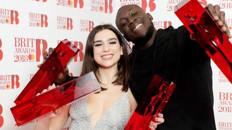 Beşincide iki ödül birden aldı