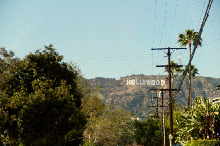 Her şeyi boşver, burası Los Angeles