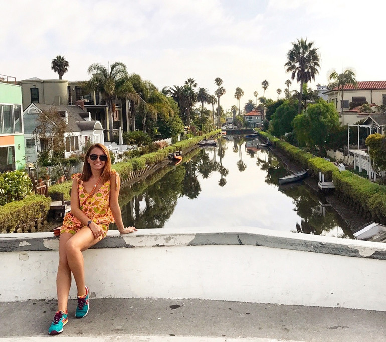 Her şeyi boşver, burası Los Angeles