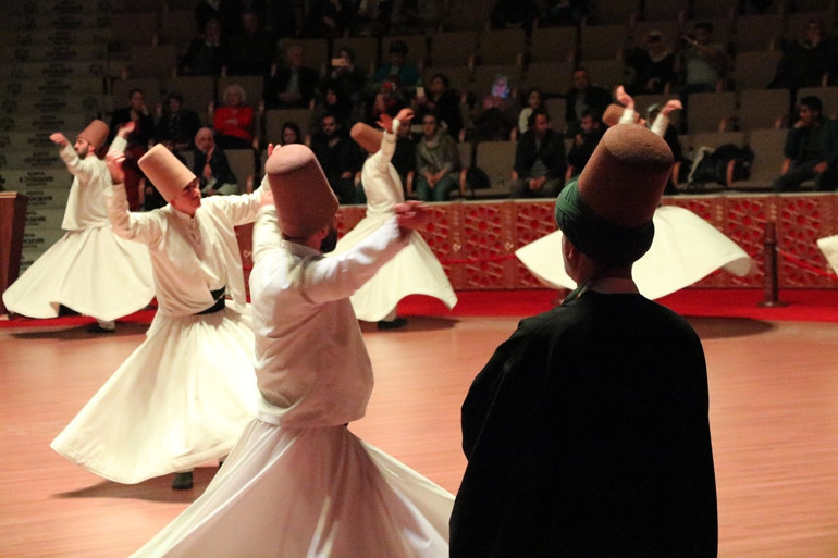 Mevlananın izinde Konya