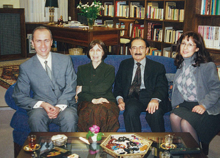 Ecevit’in 12 yıl saklı tutulan anılarından: ‘Kemal Derviş şeytani hesaplar içerisindeydi