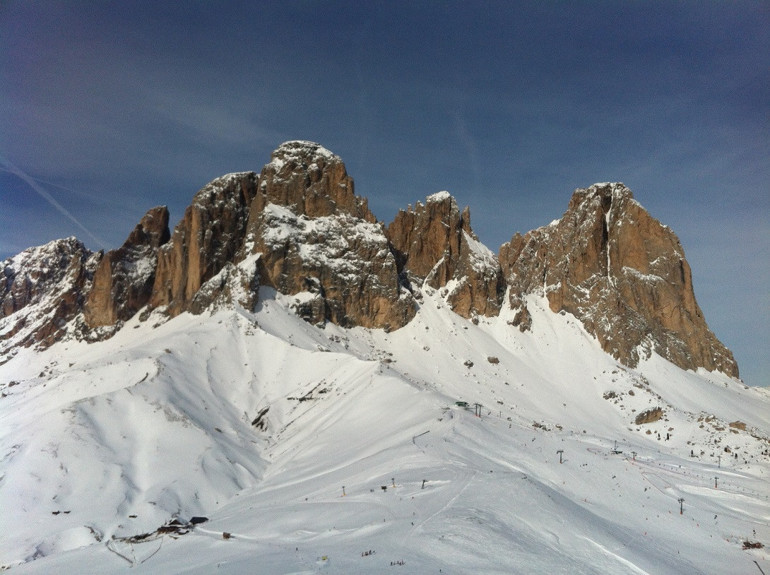 İhtişamlı Dolomit Dağları