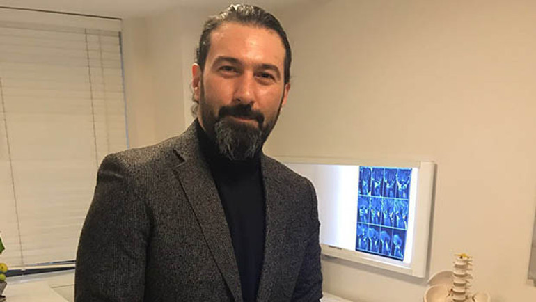 Geçmeyen sırt ağrıları ‘kamburluk’ habercisi olabilir