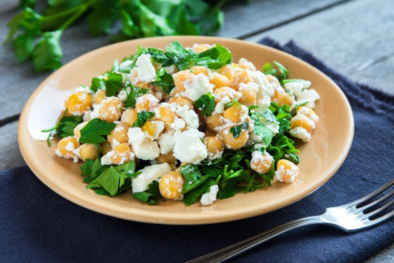 Bu Tariflerde Bol Bol Yeşillik Var: Sağlıklı 4 Enfes Salata Tarifi