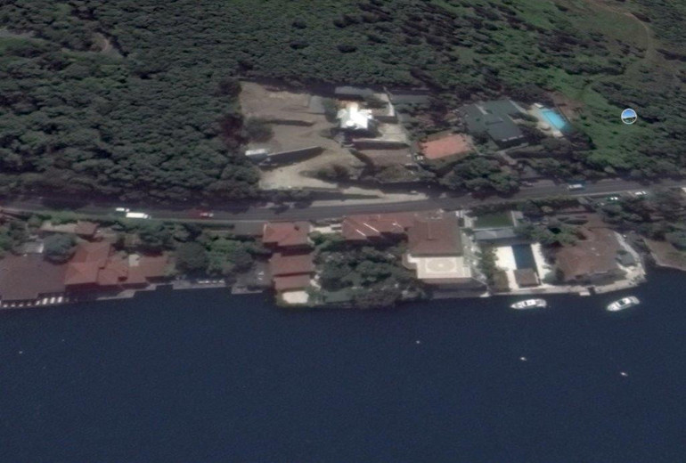 Gemi çarptı kel göründü