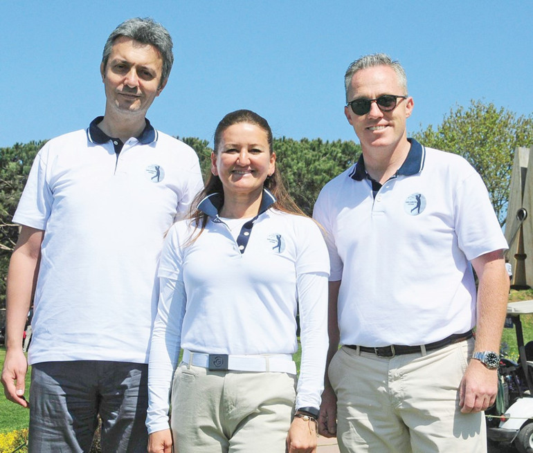 Genç golfçüler Kemer Countryde