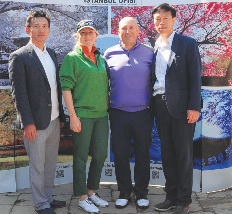 Genç golfçüler Kemer Countryde