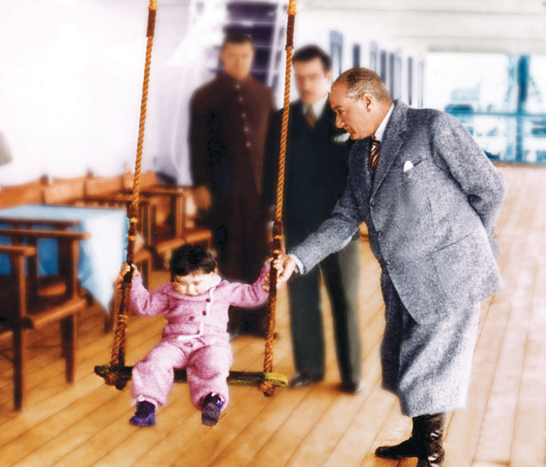 Kimsesiz çocukların kimsesi olun
