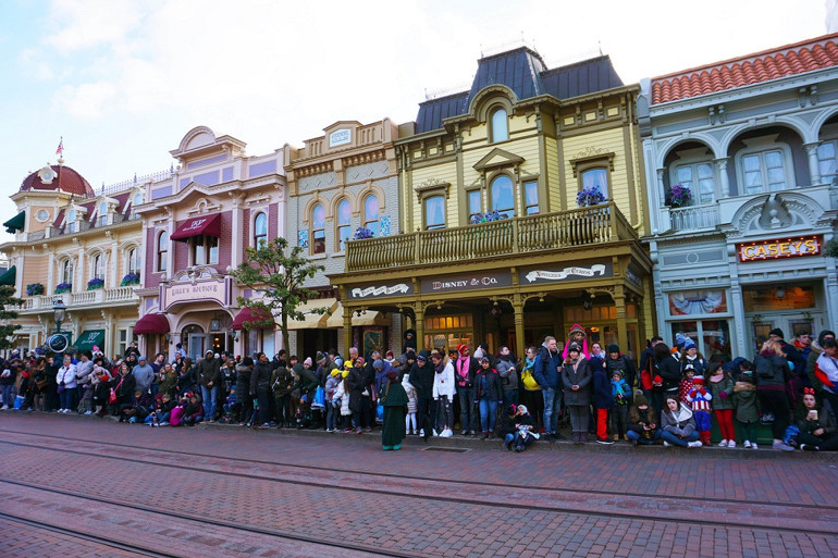 Paris Disneyland hakkında bilmeniz gerekenler